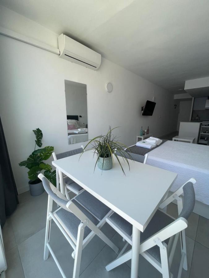 토레몰리노스 Apartamento Con Vistas Al Mar A Metros De La Playa Carihuela Soleil 아파트 외부 사진