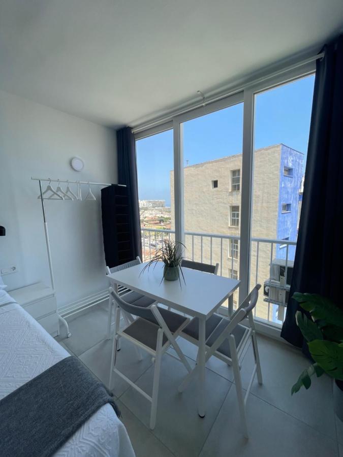 토레몰리노스 Apartamento Con Vistas Al Mar A Metros De La Playa Carihuela Soleil 아파트 외부 사진