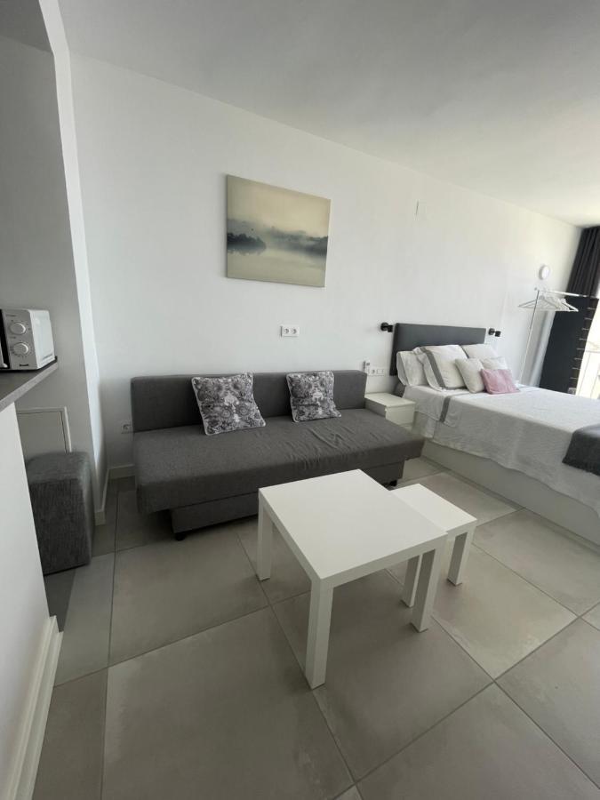 토레몰리노스 Apartamento Con Vistas Al Mar A Metros De La Playa Carihuela Soleil 아파트 외부 사진