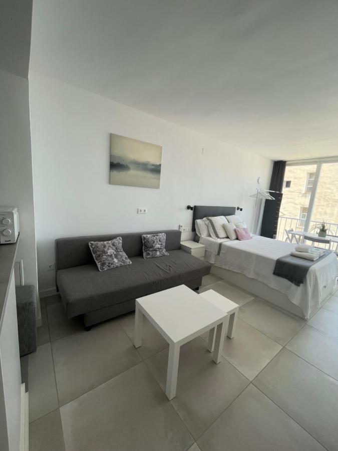 토레몰리노스 Apartamento Con Vistas Al Mar A Metros De La Playa Carihuela Soleil 아파트 외부 사진