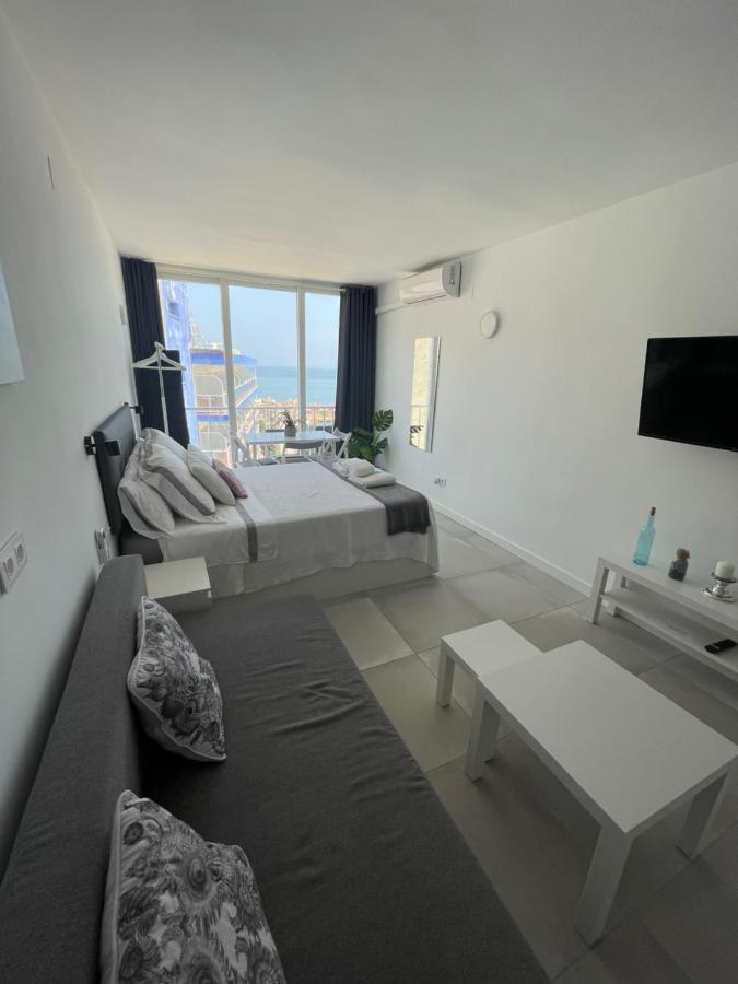 토레몰리노스 Apartamento Con Vistas Al Mar A Metros De La Playa Carihuela Soleil 아파트 외부 사진
