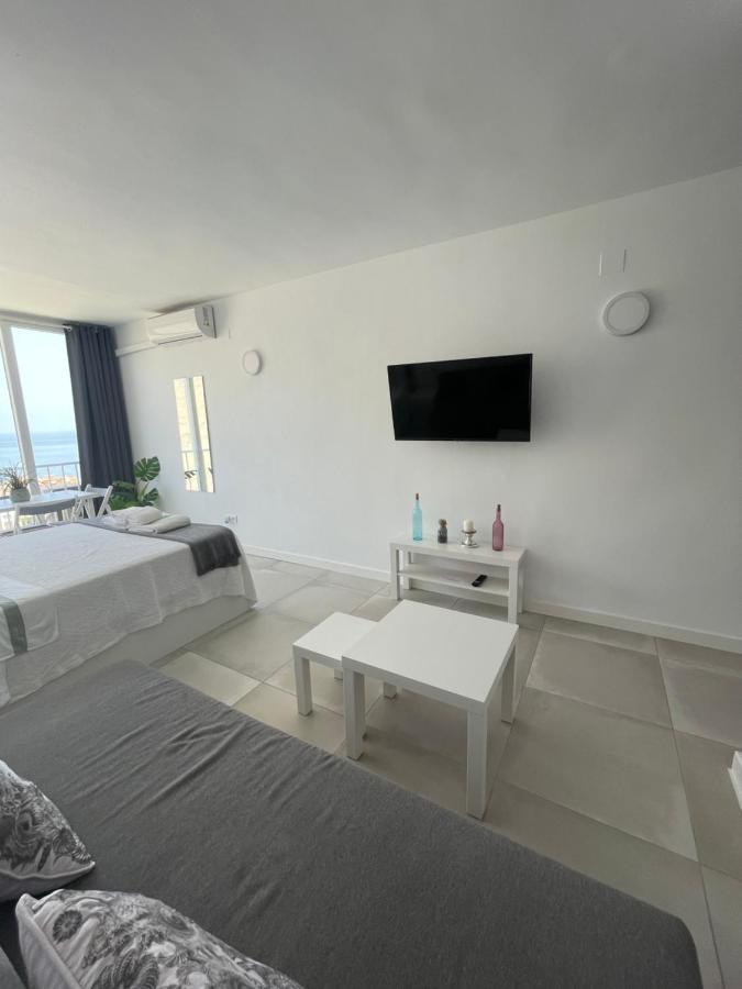 토레몰리노스 Apartamento Con Vistas Al Mar A Metros De La Playa Carihuela Soleil 아파트 외부 사진
